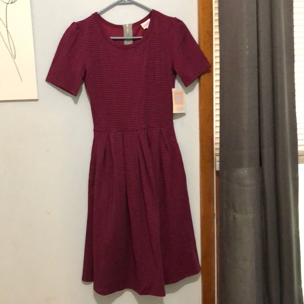 Lularoe Amelia
